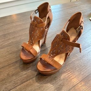 Gianni Bini Wedges